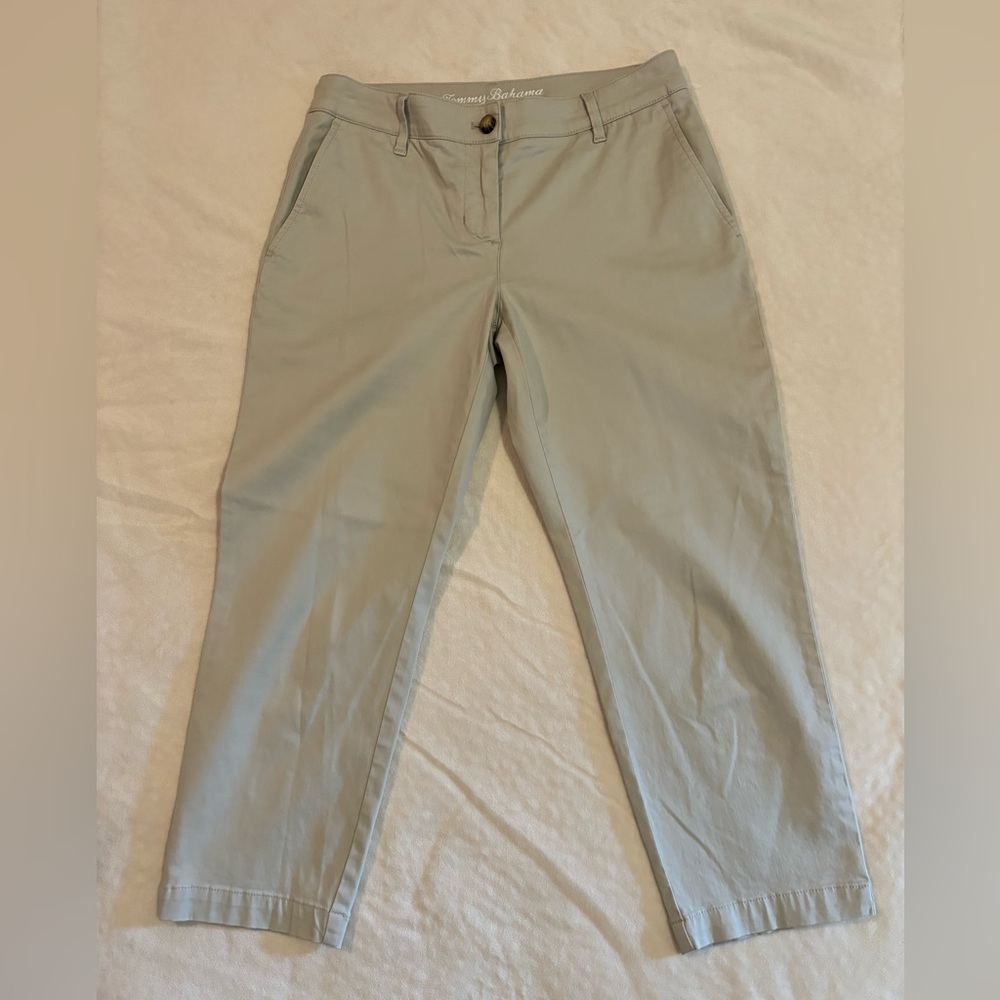 Tommy Bahama Khaki Capri Pant, Size 4, 2 Front & 2 Back Pockets, New without Tag